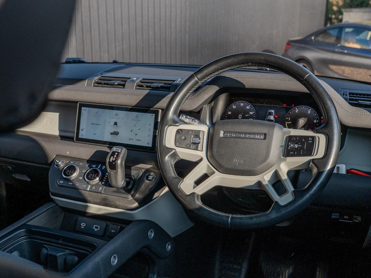 Used Land Rover Defender 110 for sale - 77769275: Photo 43