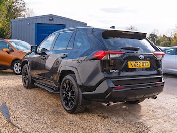 Used Toyota RAV4 2022 for sale - 76472790: Photo