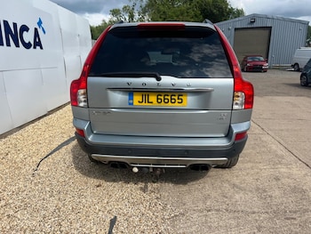 Used Volvo XC90 2010 for sale - 74861427: Photo