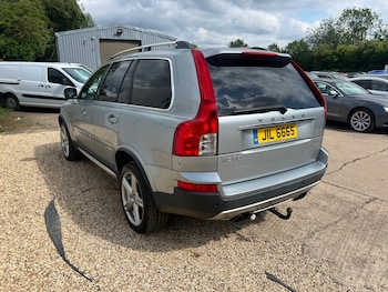 Used Volvo XC90 2010 for sale - 74861427: Photo