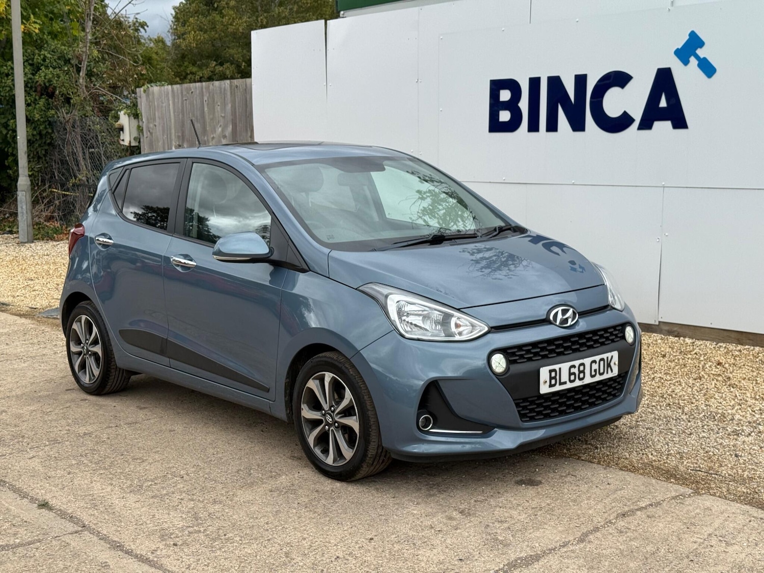 Used Hyundai i10 2018 for sale - 76620094: Photo 12
