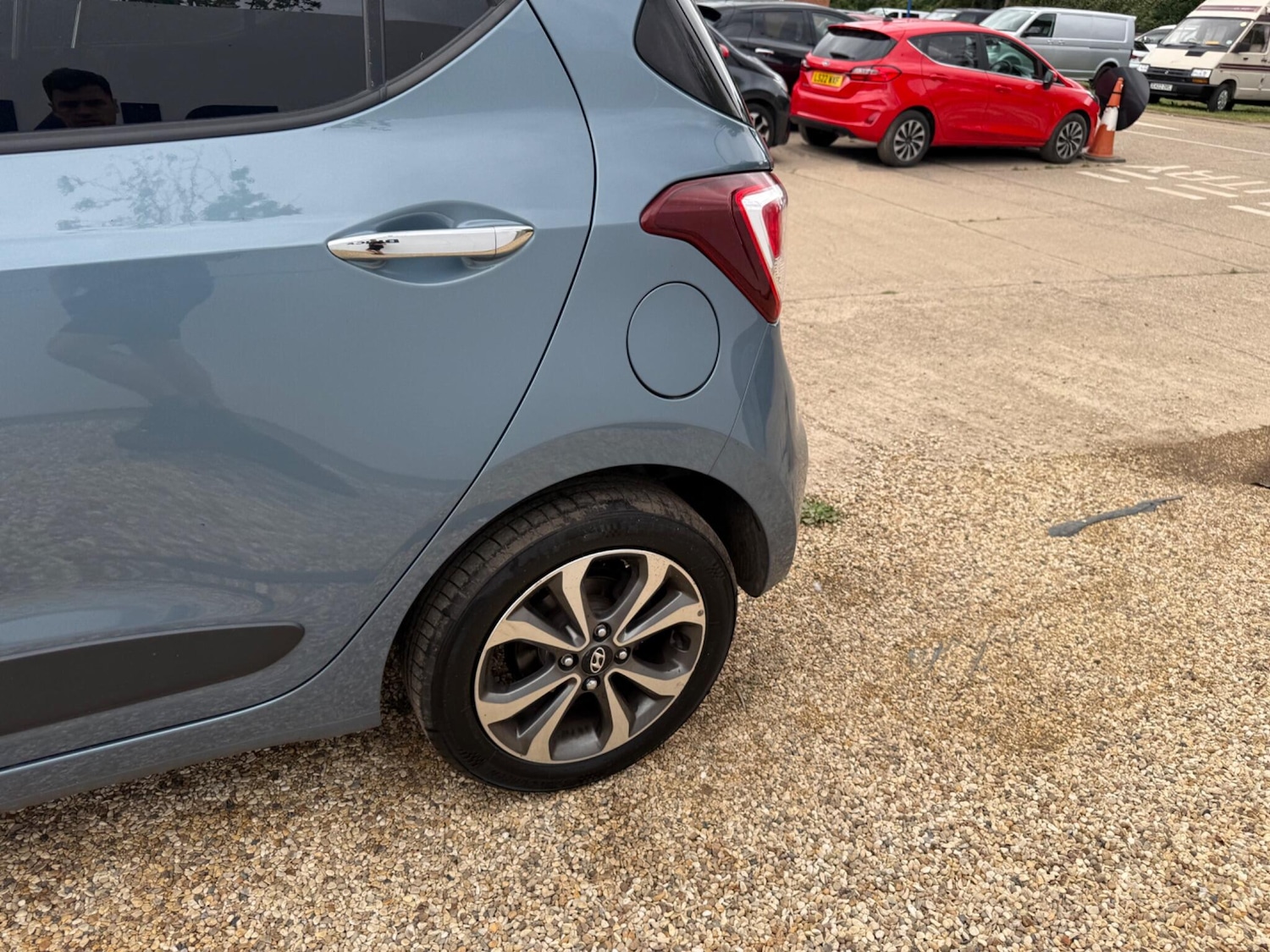 Used Hyundai i10 2018 for sale - 76620094: Photo 6