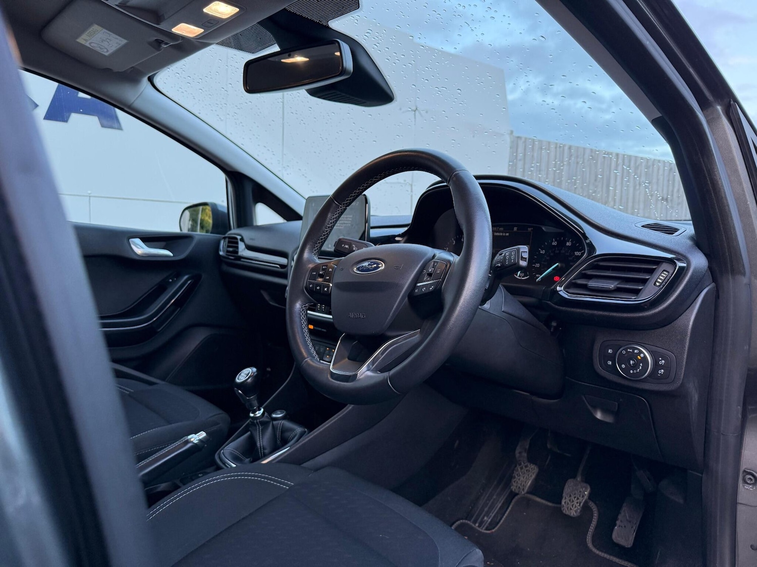 Used Ford Fiesta 2018 for sale - 76327197: Photo 15