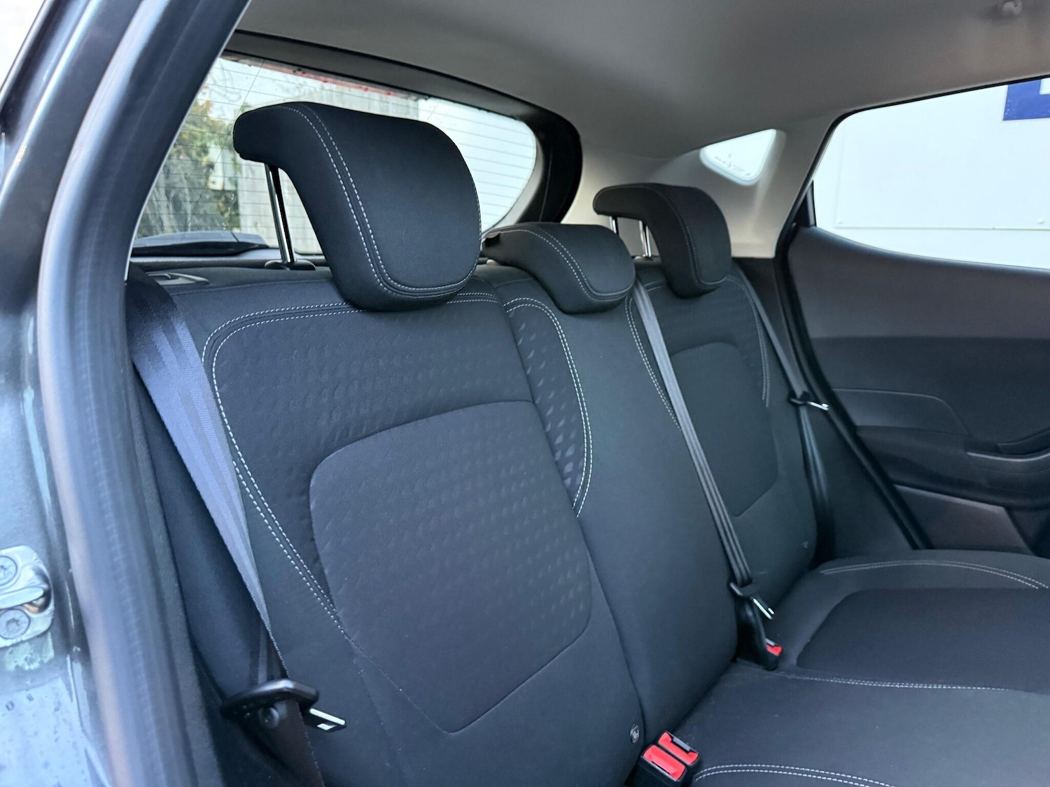 Used Ford Fiesta 2018 for sale - 76327197: Photo 24