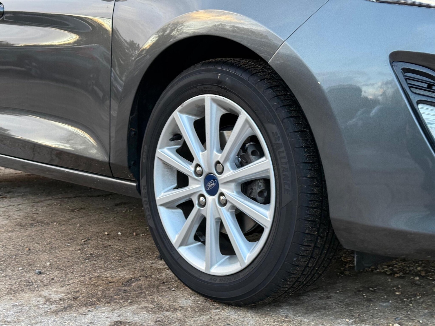 Used Ford Fiesta 2018 for sale - 76327197: Photo 4