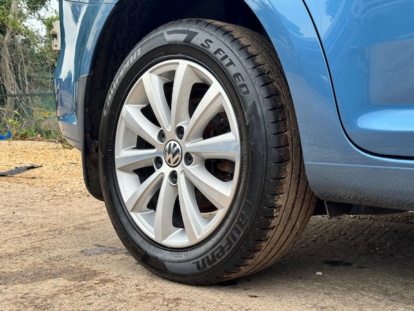 Used Volkswagen Touran 2014 for sale - 74945413: Photo 11