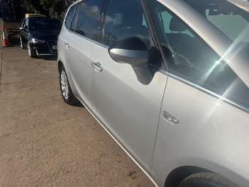 Used Vauxhall Zafira Tourer 2016 for sale - 74408352: Photo