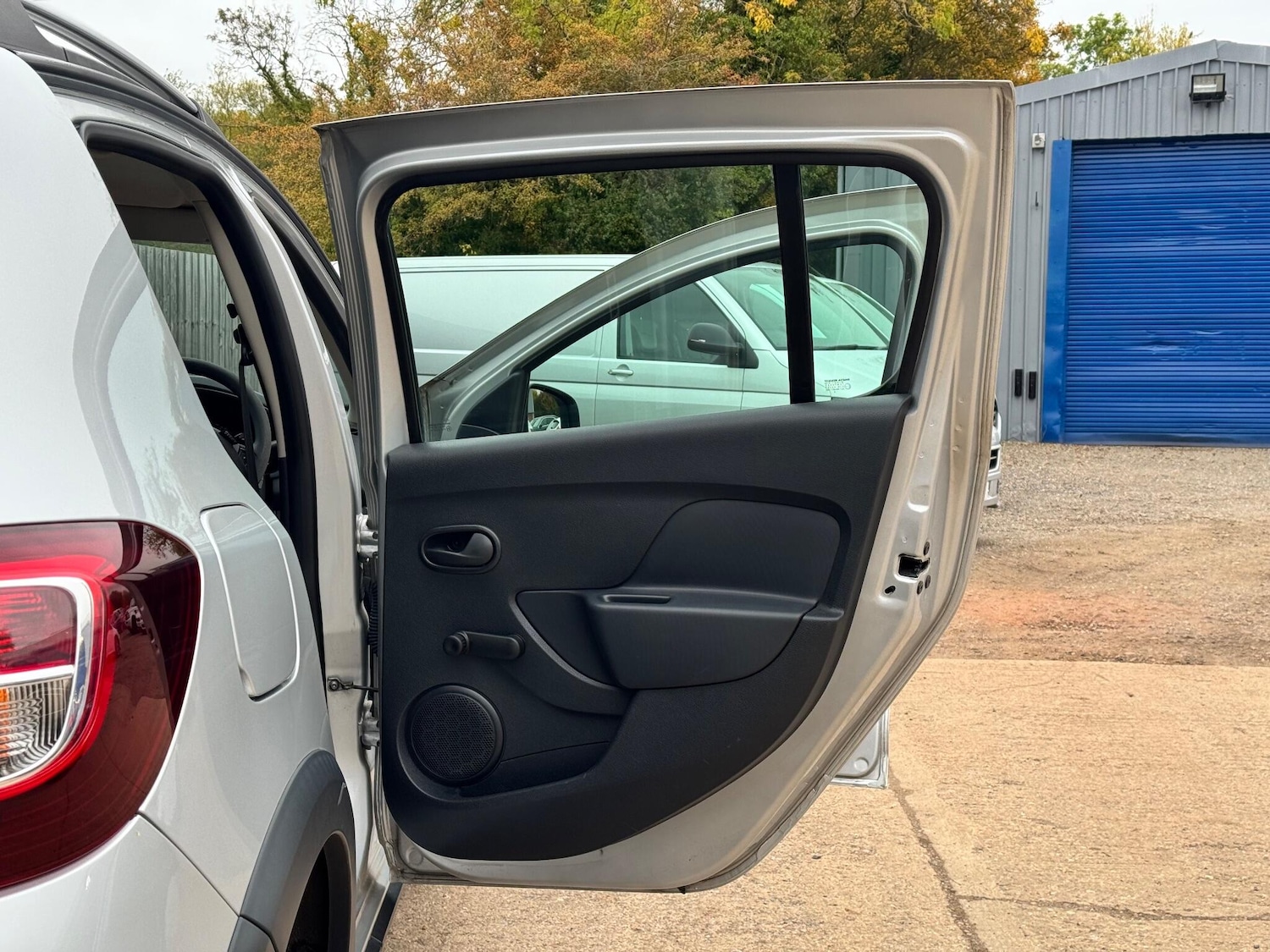 Used Dacia Sandero Stepway 2016 for sale - 76260594: Photo 28