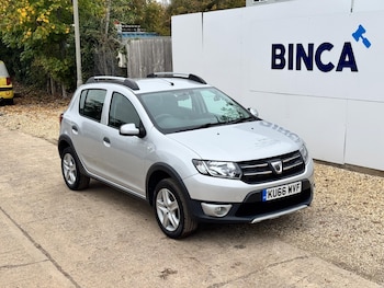 Used Dacia Sandero Stepway 2016 for sale - 76260594: Photo