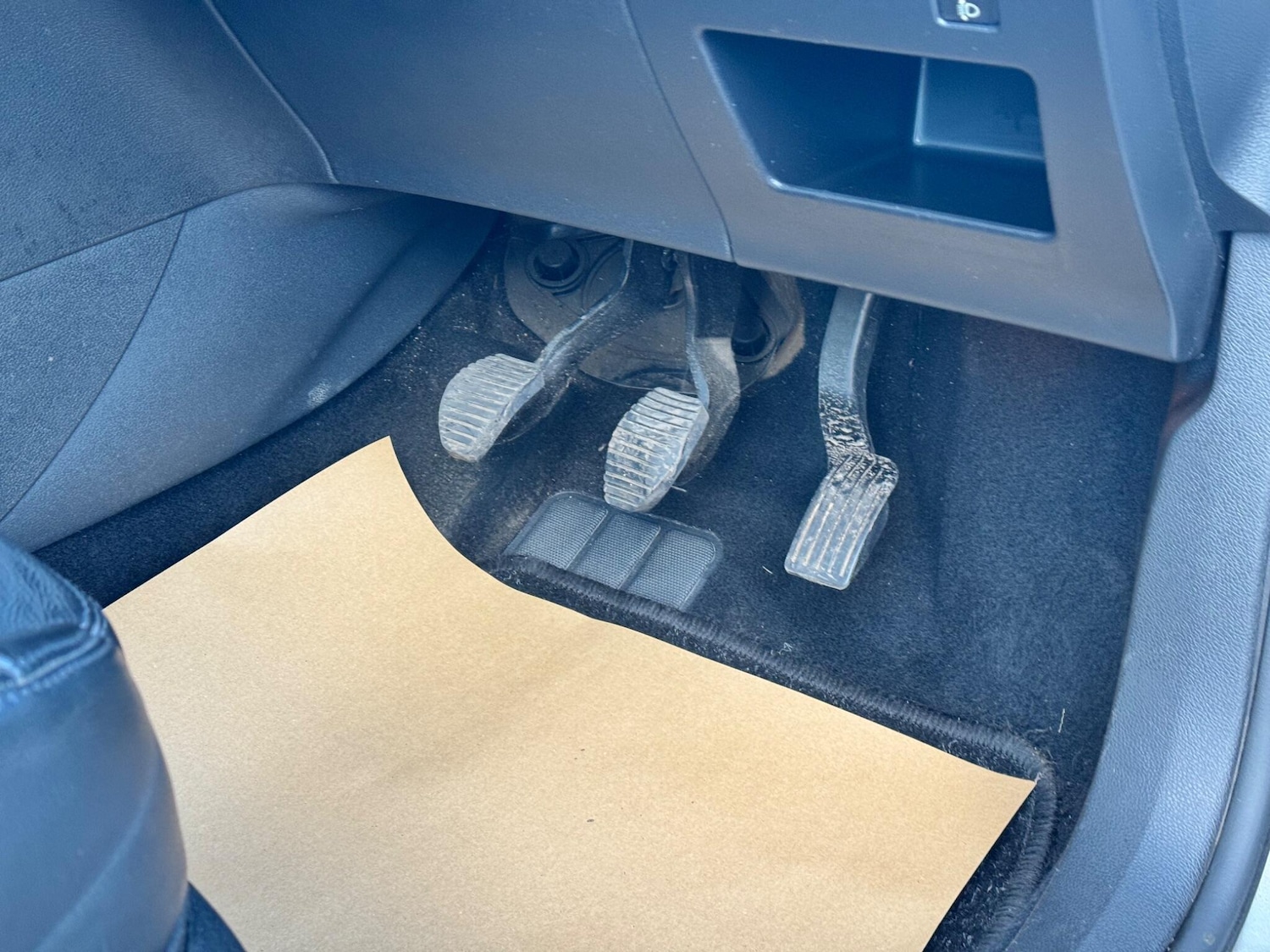 Used Peugeot 308 2013 for sale - 76988855: Photo 19