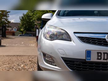 Used Vauxhall Astra 2011 for sale - 79564702: Photo