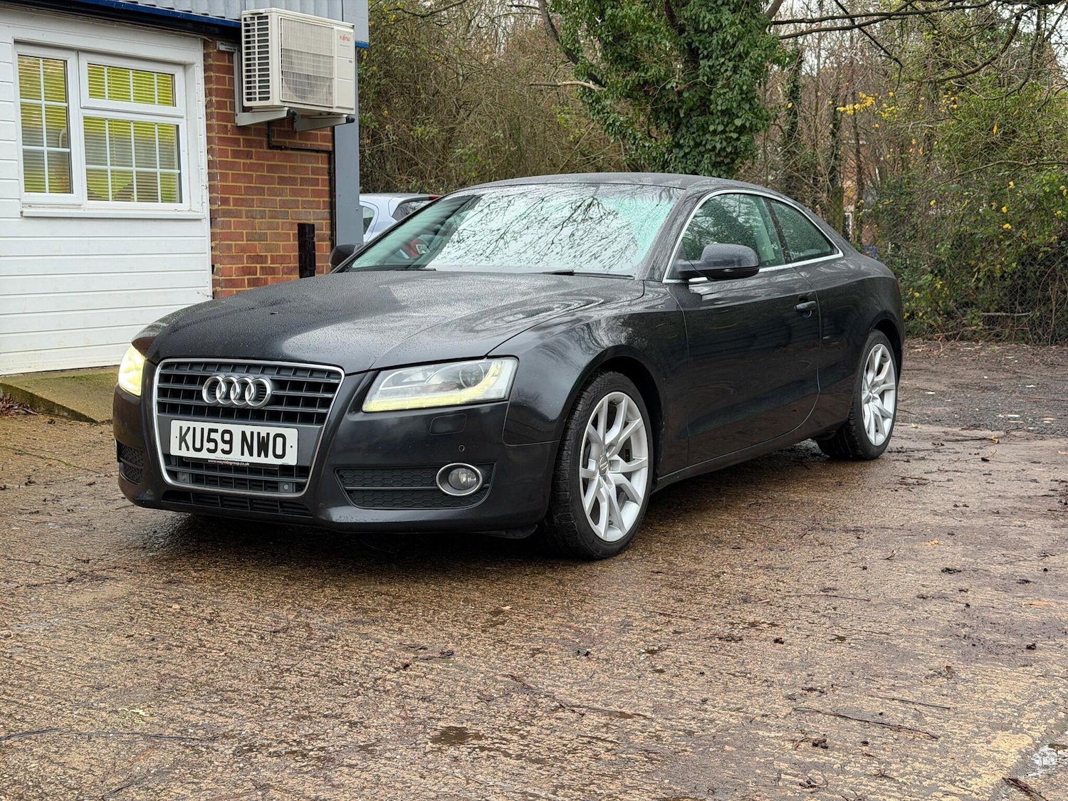 Used Audi A5 2009 for sale - 76926367: Photo 2