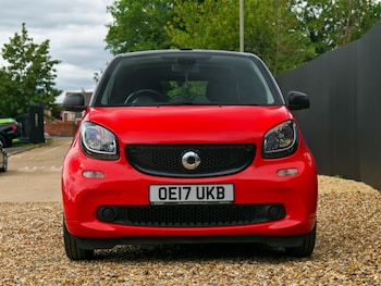 Used smart fortwo 2017 for sale - 79039263: Photo
