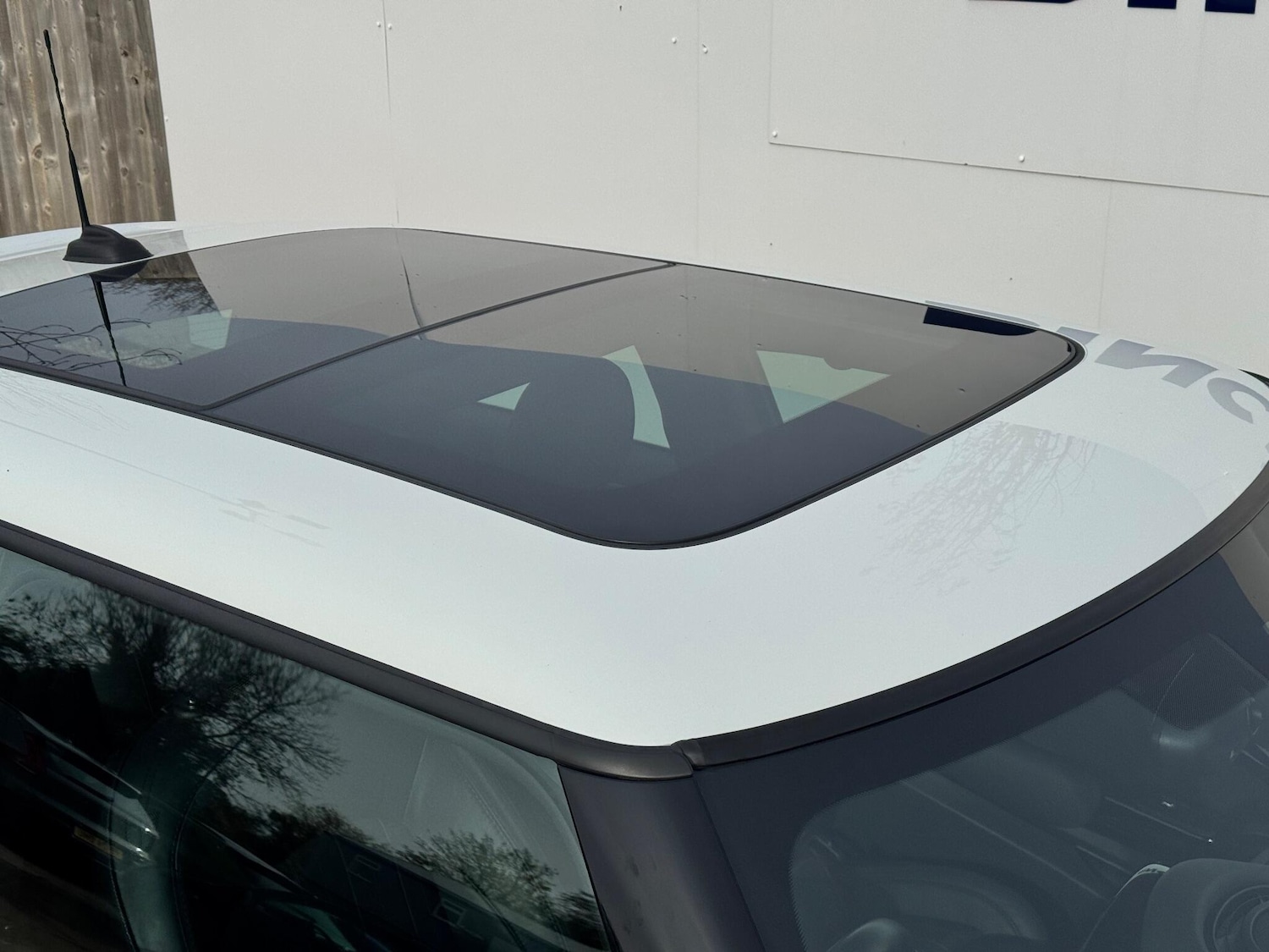 Used MINI Electric Hatch 2020 for sale - 76408802: Photo 3