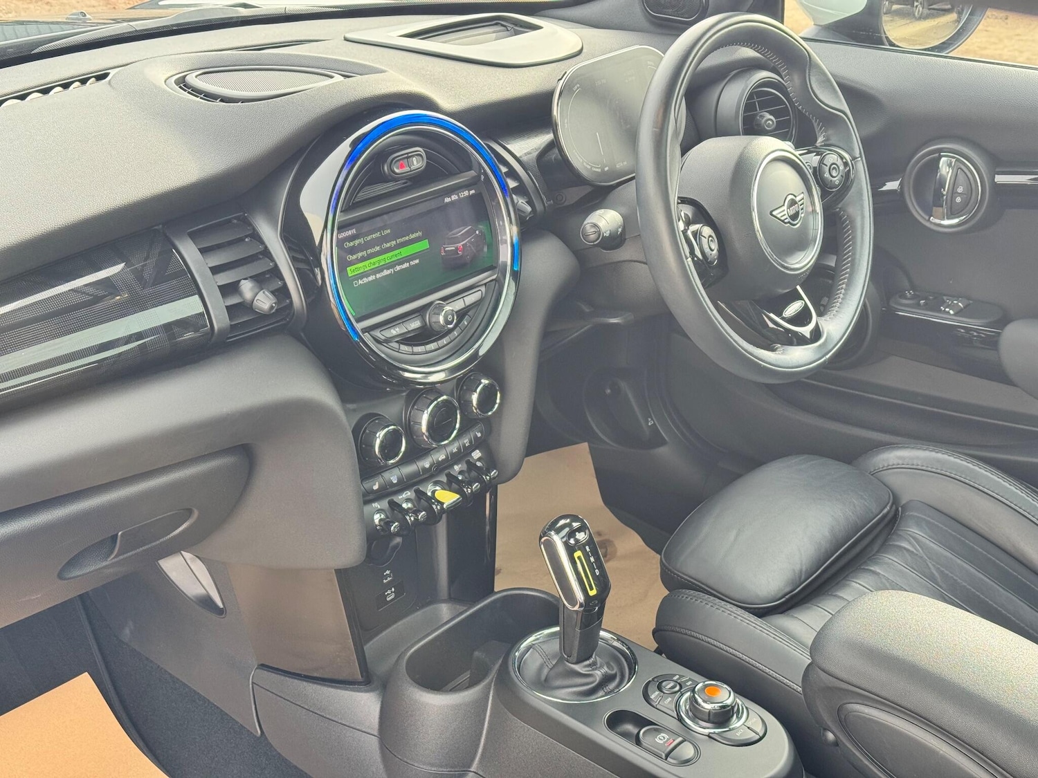 Used MINI Electric Hatch 2020 for sale - 76408802: Photo 42