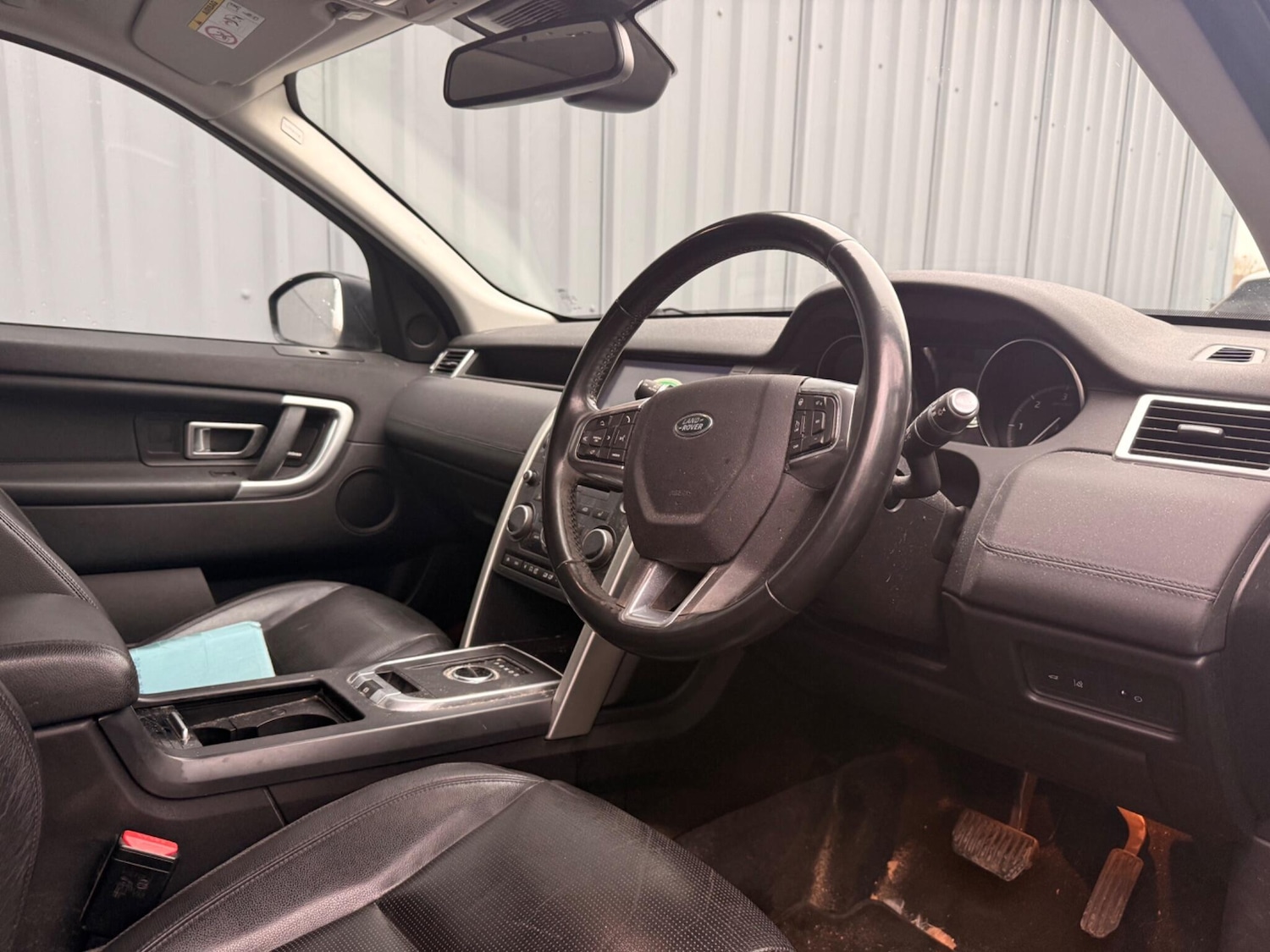 Used Land Rover Discovery Sport 2016 for sale - 77291609: Photo 5