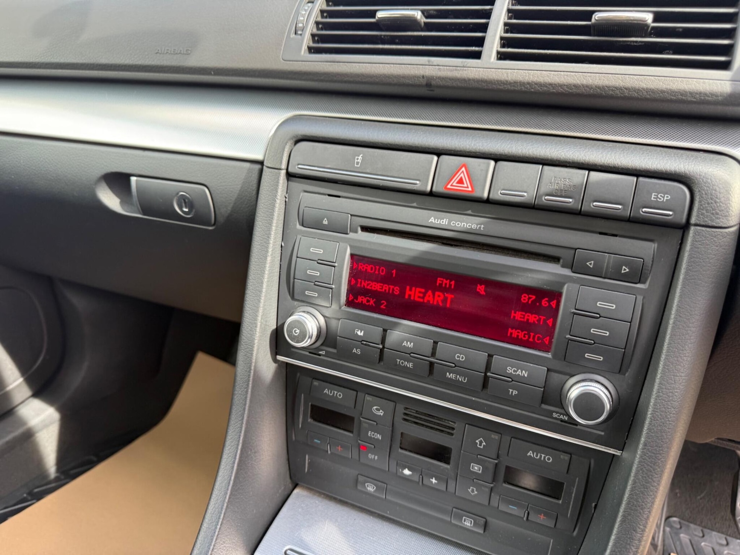 Used Audi A4 2007 for sale - 76988355: Photo 22