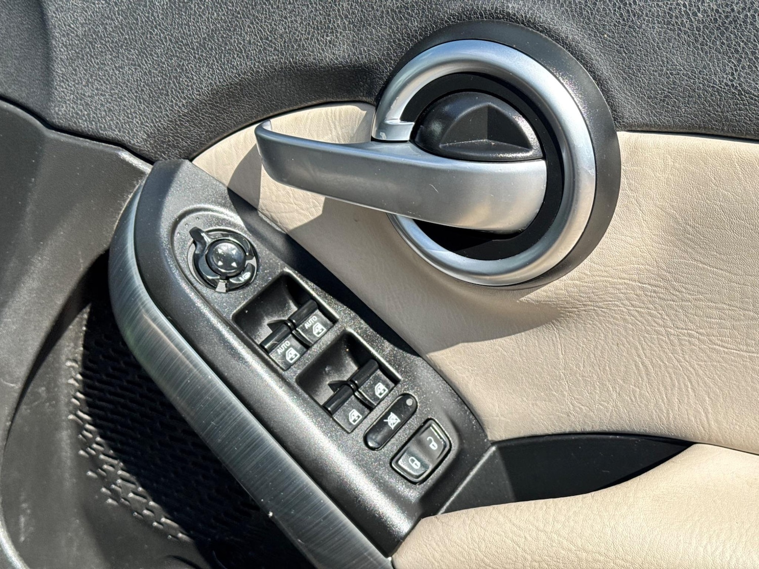 Used Fiat 500X 2015 for sale - 76473924: Photo 25