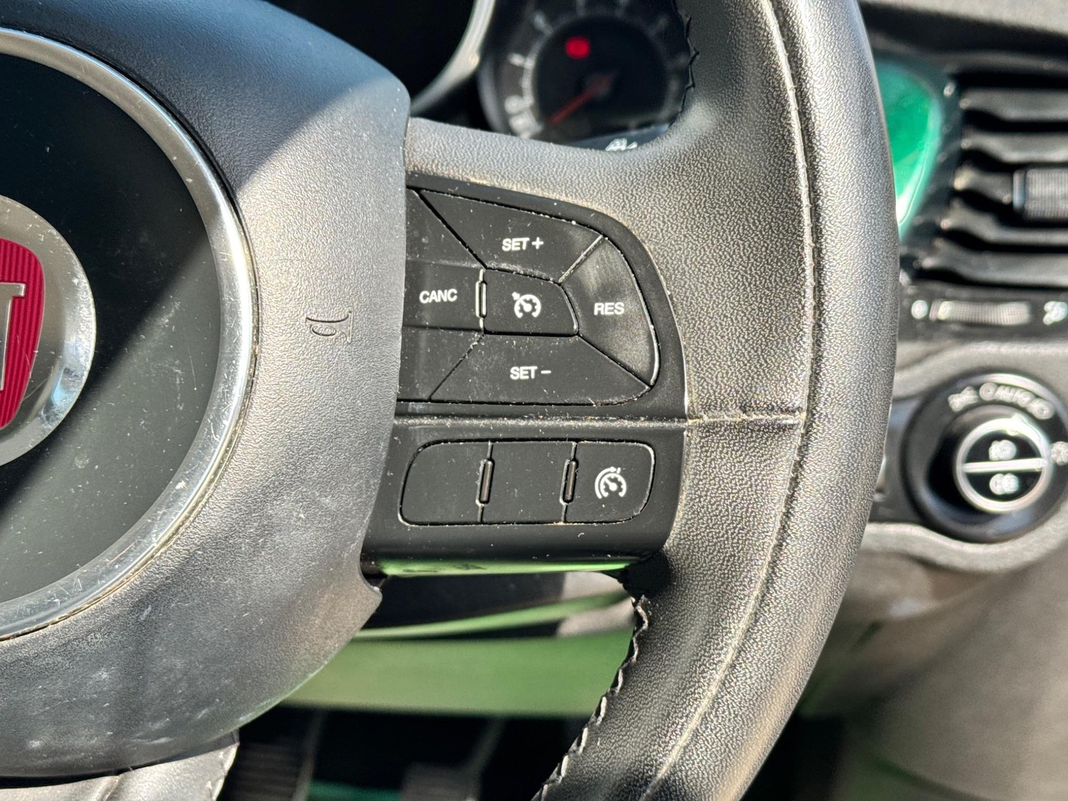 Used Fiat 500X 2015 for sale - 76473924: Photo 26