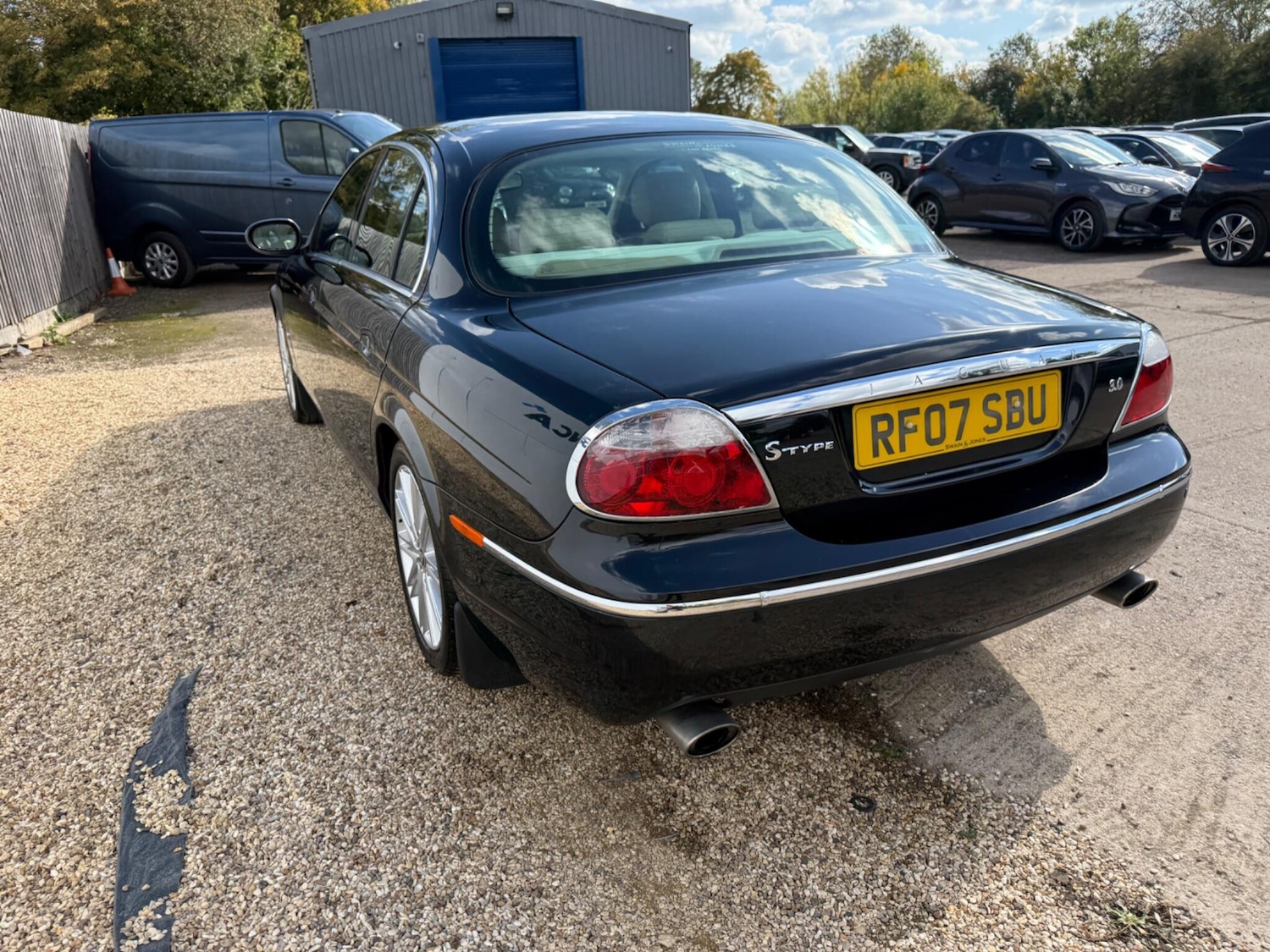 Used Jaguar S-Type 2007 for sale - 76993475: Photo 3