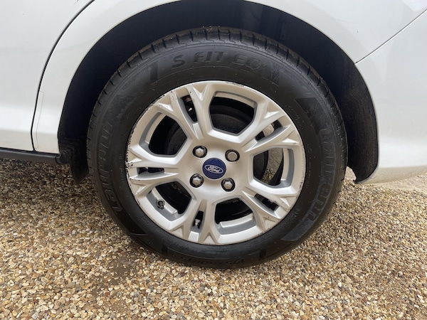 Used Ford B-MAX 2014 for sale - 76326882: Photo 9