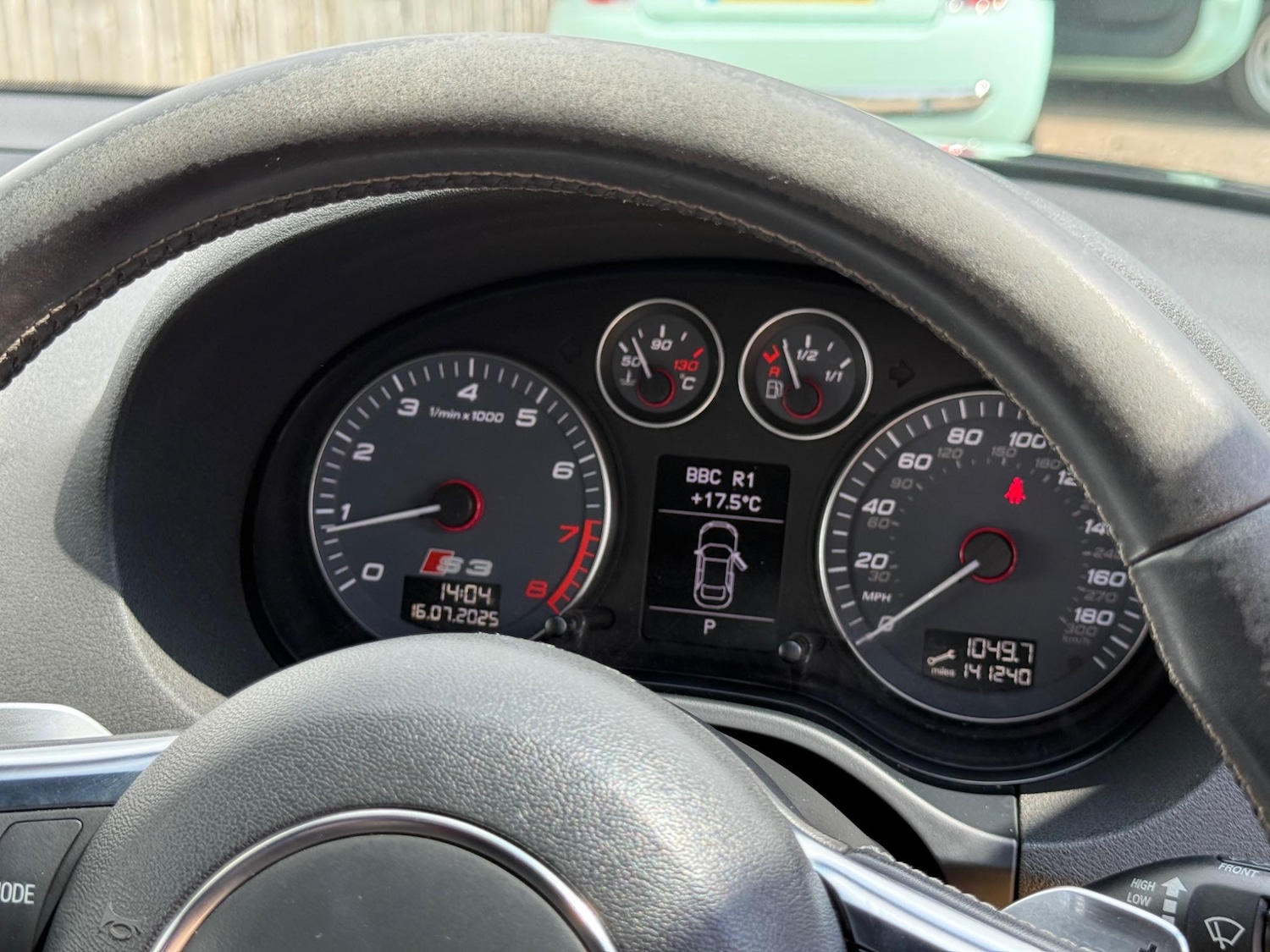 Vehicle 21