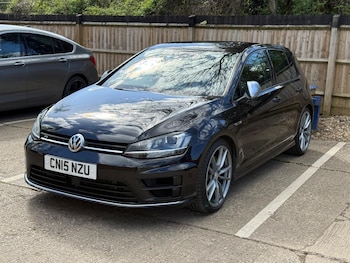 Used Volkswagen Golf 2015 for sale - 78301770: Photo