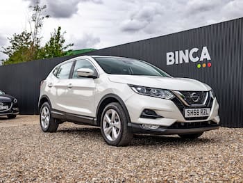 Used Nissan Qashqai 2018 for sale - 79698232: Photo