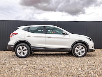 Used Nissan Qashqai 2018 for sale - 79698232: Photo
