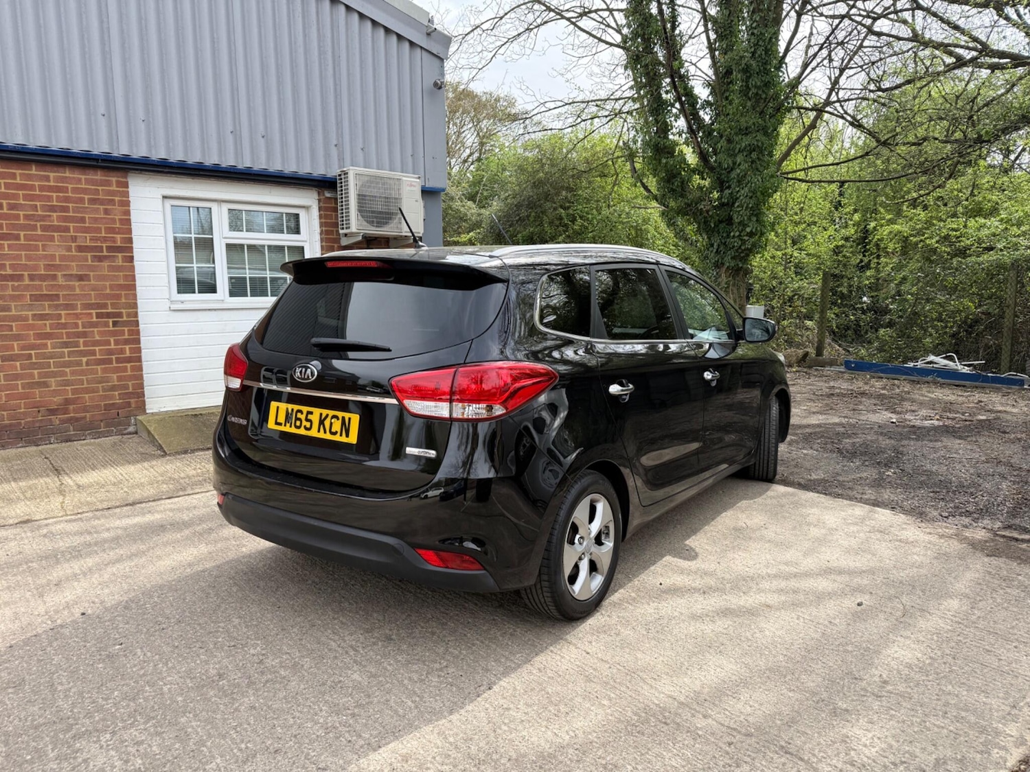 Used Kia Carens 2015 for sale - 78184786: Photo 4