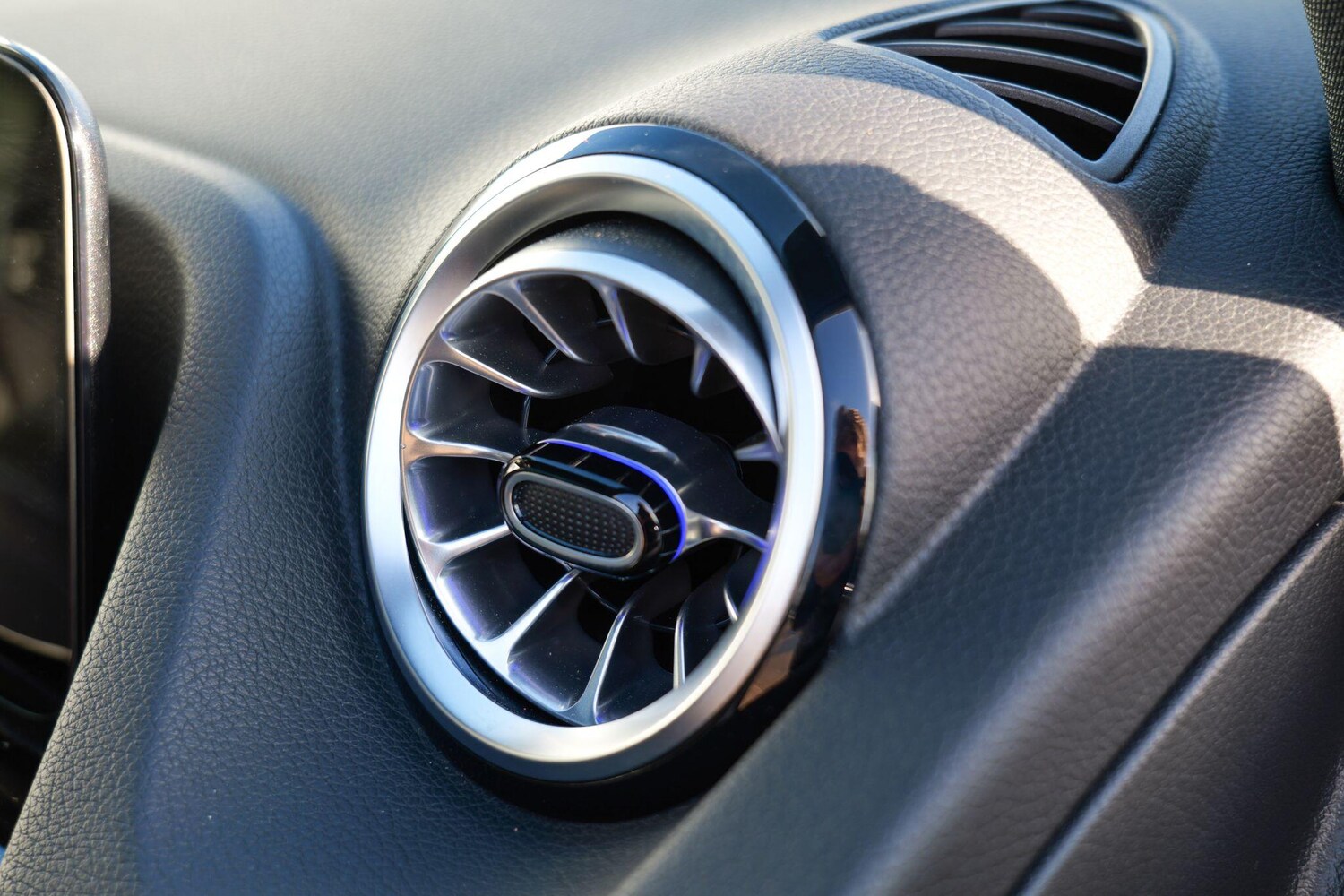 Used Mercedes-Benz B Class 2023 for sale - 77377159: Photo 28