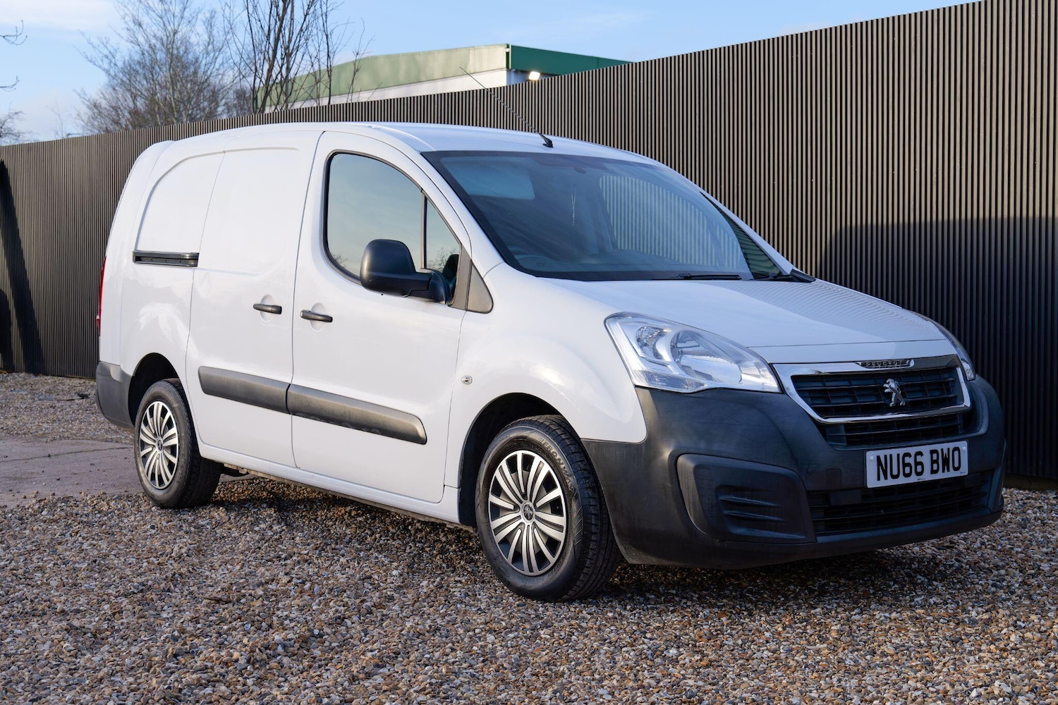 Used Peugeot Partner 2016 for sale - 77940795: Photo 1