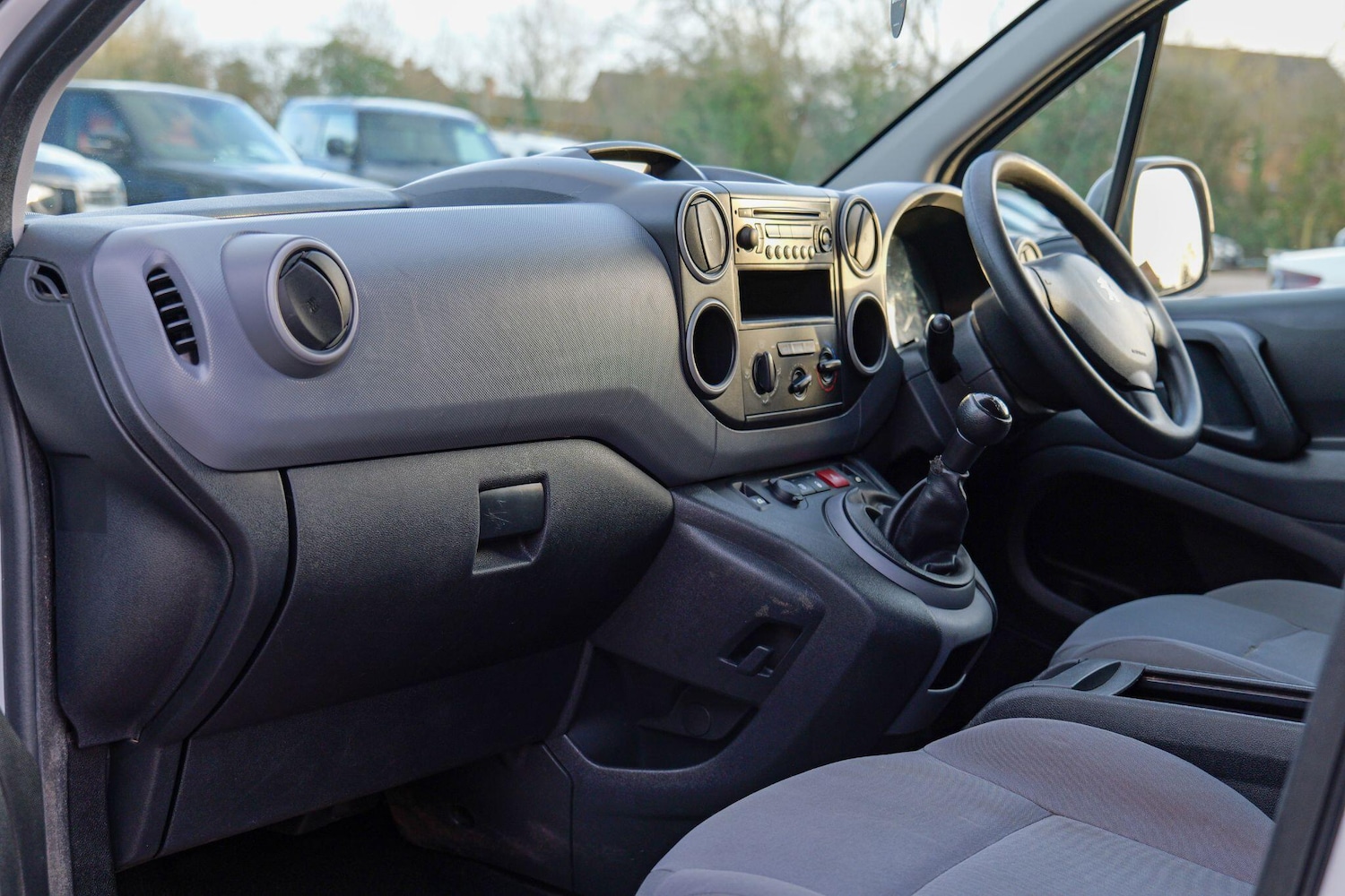 Used Peugeot Partner 2016 for sale - 77940795: Photo 19