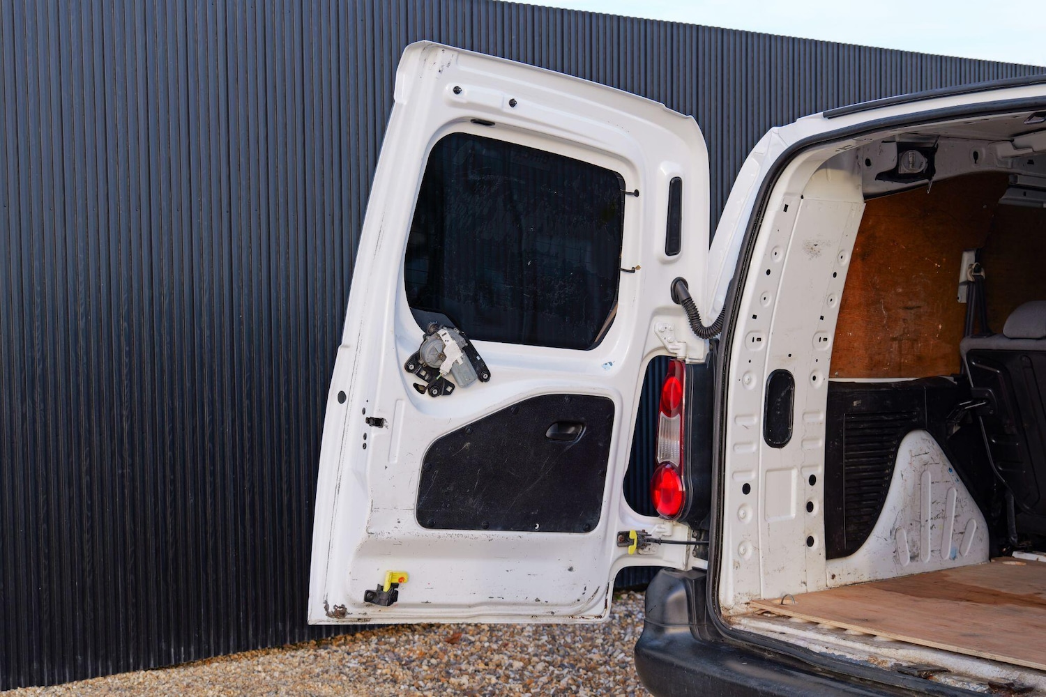 Used Peugeot Partner 2016 for sale - 77940795: Photo 30