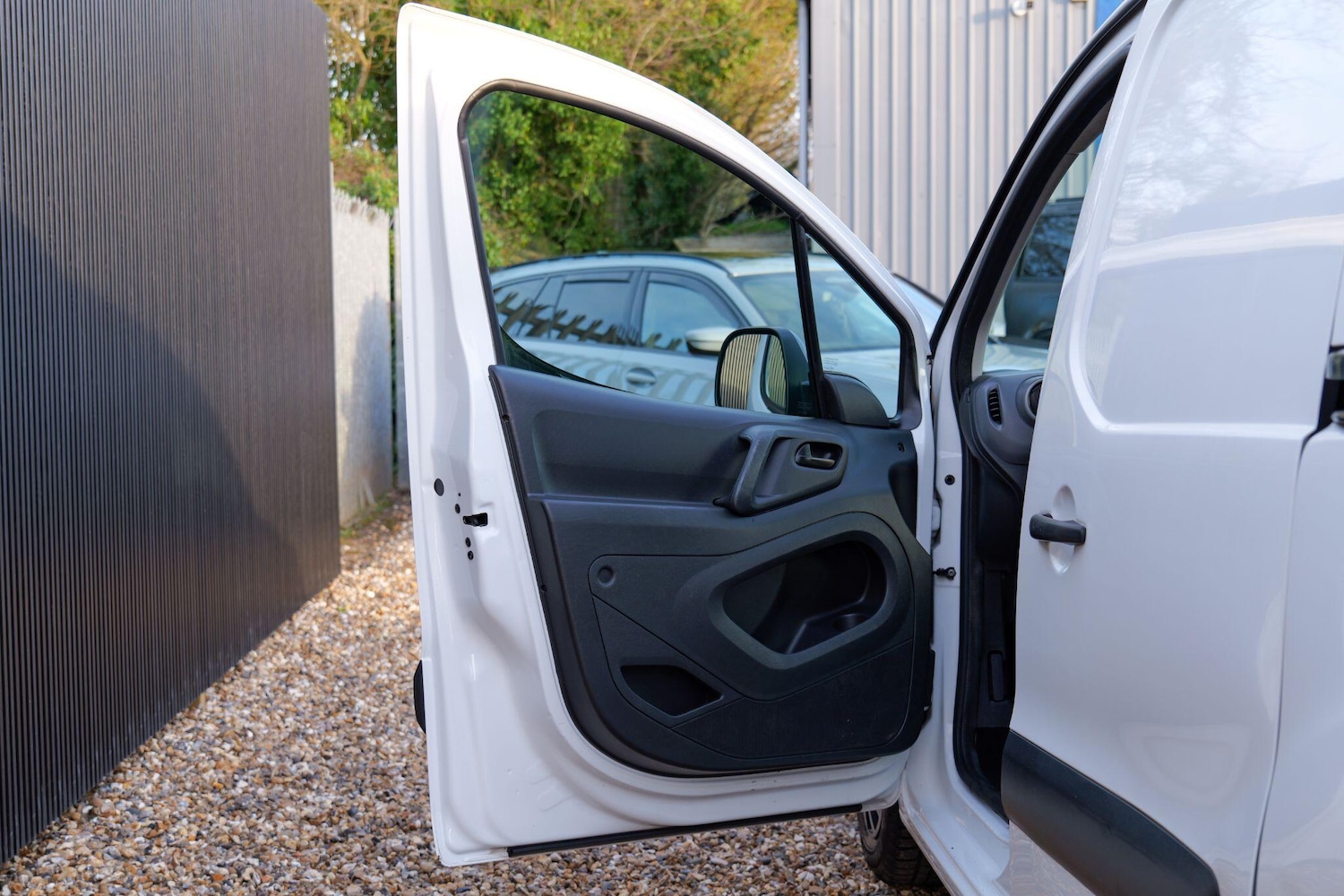 Used Peugeot Partner 2016 for sale - 77940795: Photo 35