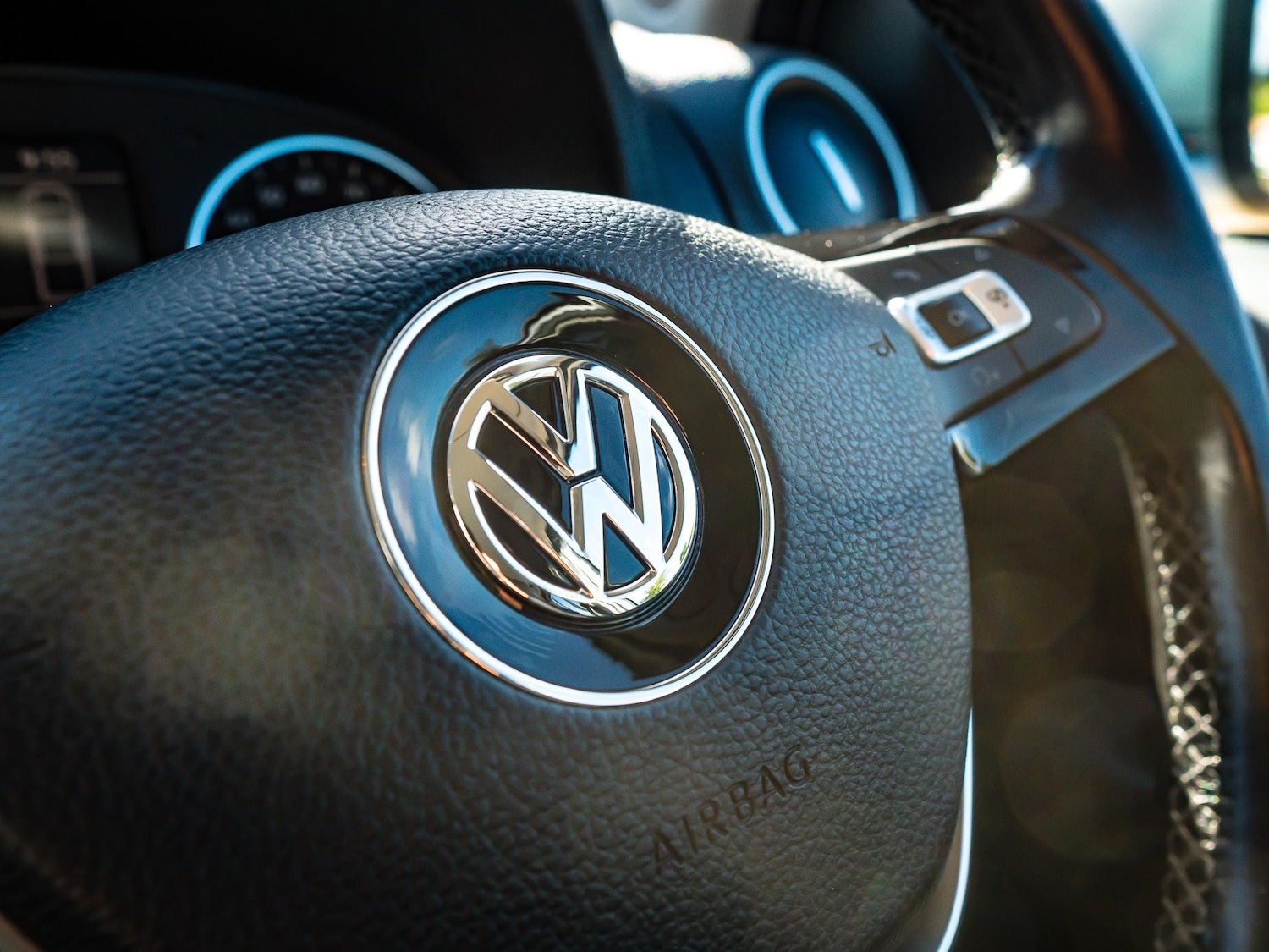 Used Volkswagen Amarok 2016 for sale - 76690064: Photo 41