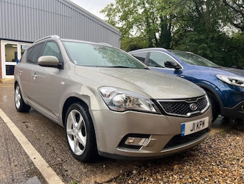 Used Kia Ceed 2010 for sale - 75915273: Photo