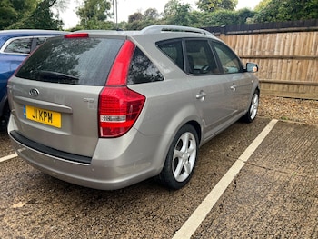 Used Kia Ceed 2010 for sale - 75915273: Photo
