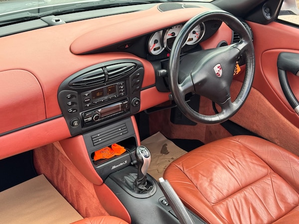 Used Porsche Boxster 2002 for sale - 76042426: Photo 16