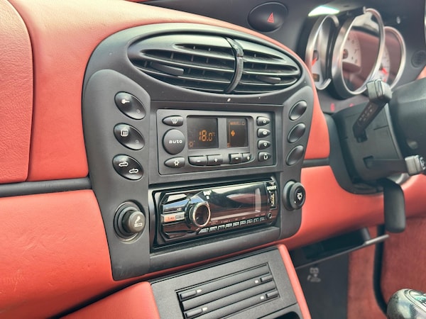 Used Porsche Boxster 2002 for sale - 76042426: Photo 19