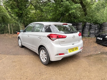 Used Hyundai i20 2017 for sale - 78796490: Photo