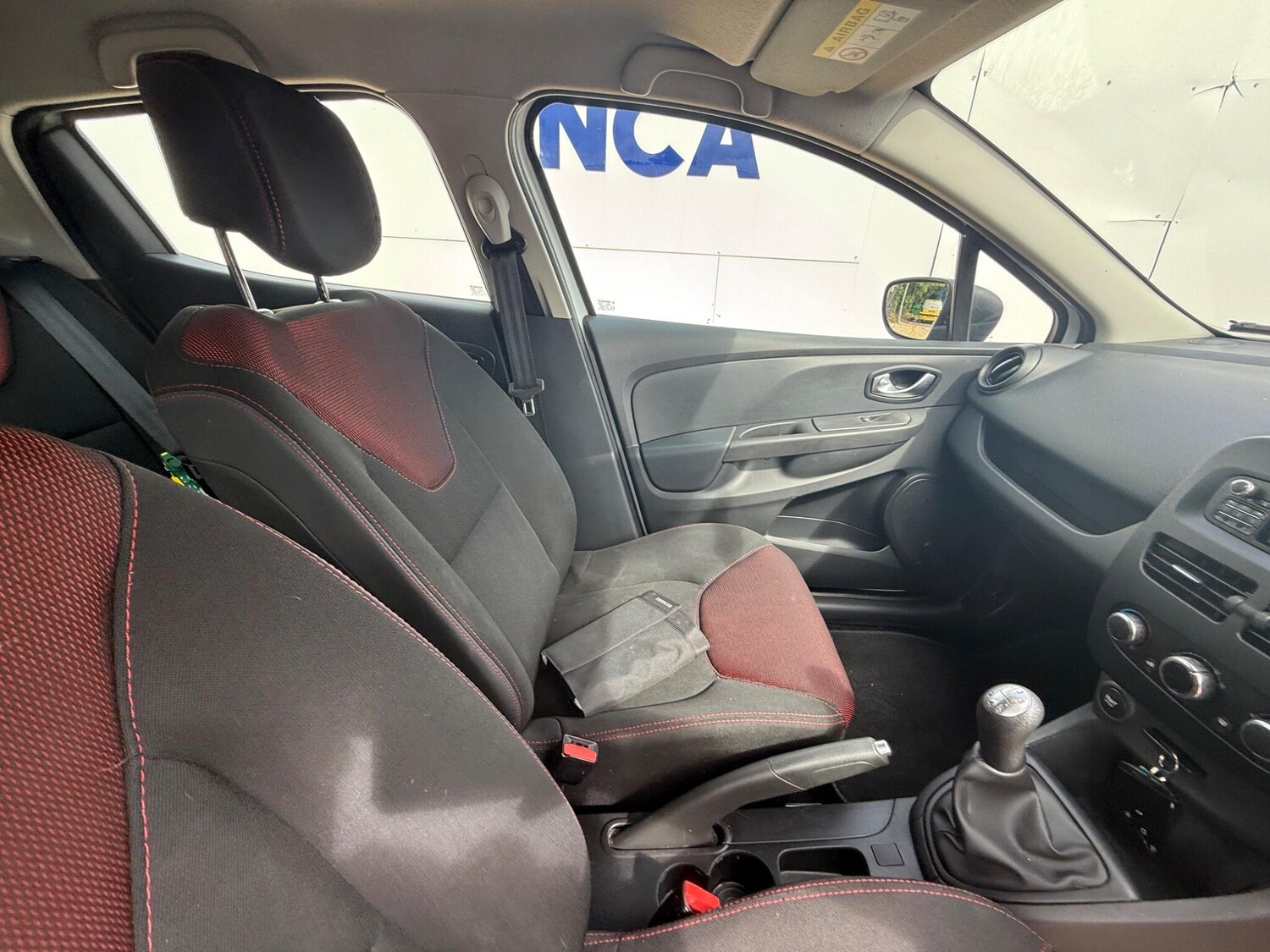 Used Renault Clio for sale - 77722834: Photo 14