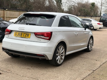 Used Audi A1 2018 for sale - 77586640: Photo