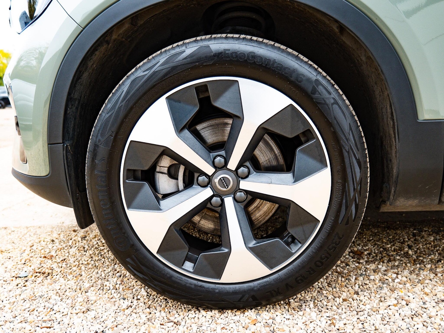 Used Volvo XC40 2024 for sale - 76270519: Photo 19