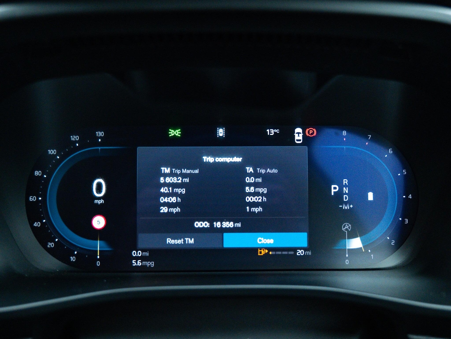 Used Volvo XC40 2024 for sale - 76270519: Photo 29