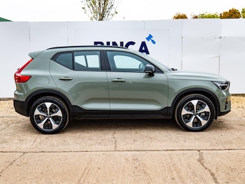 Used Volvo XC40 2024 for sale - 76270519: Photo
