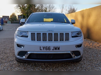 Used Jeep Grand Cherokee 2016 for sale - 77682993: Photo