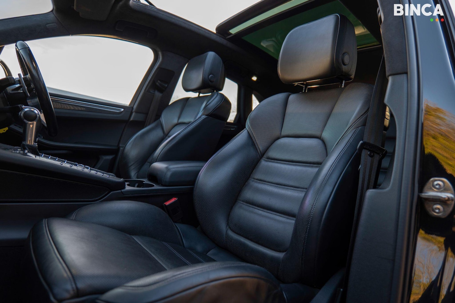 Used Porsche Macan 2015 for sale - 77838544: Photo 52