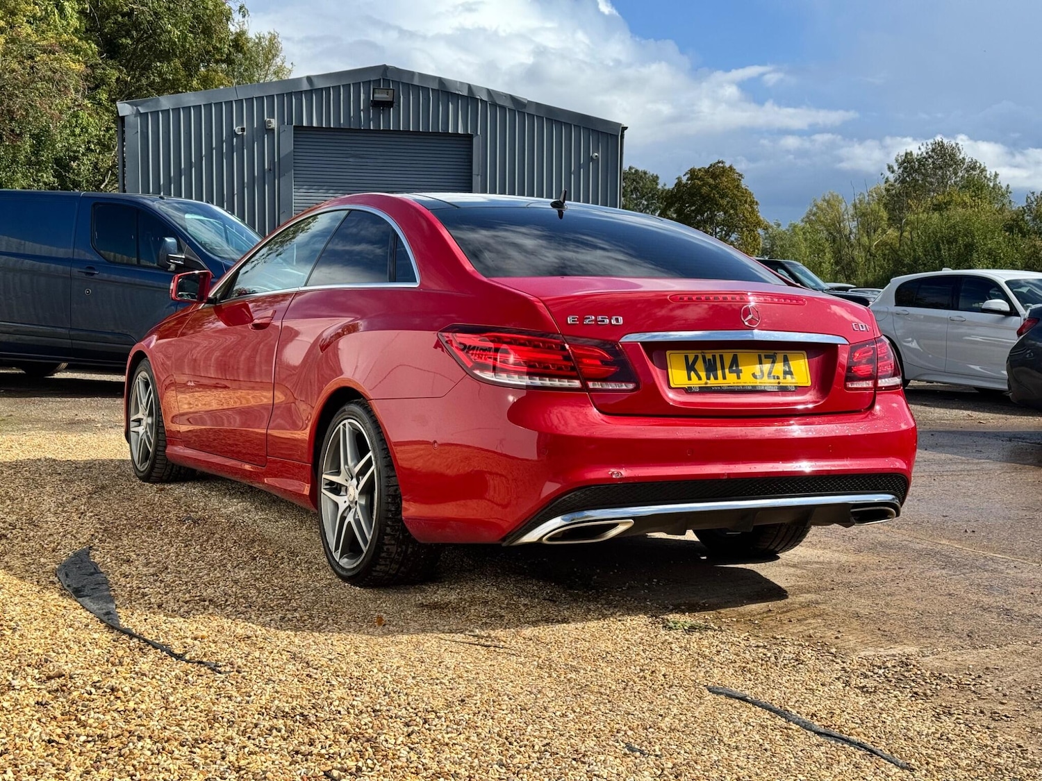 Used Mercedes-Benz E Class 2014 for sale - 75915860: Photo 13