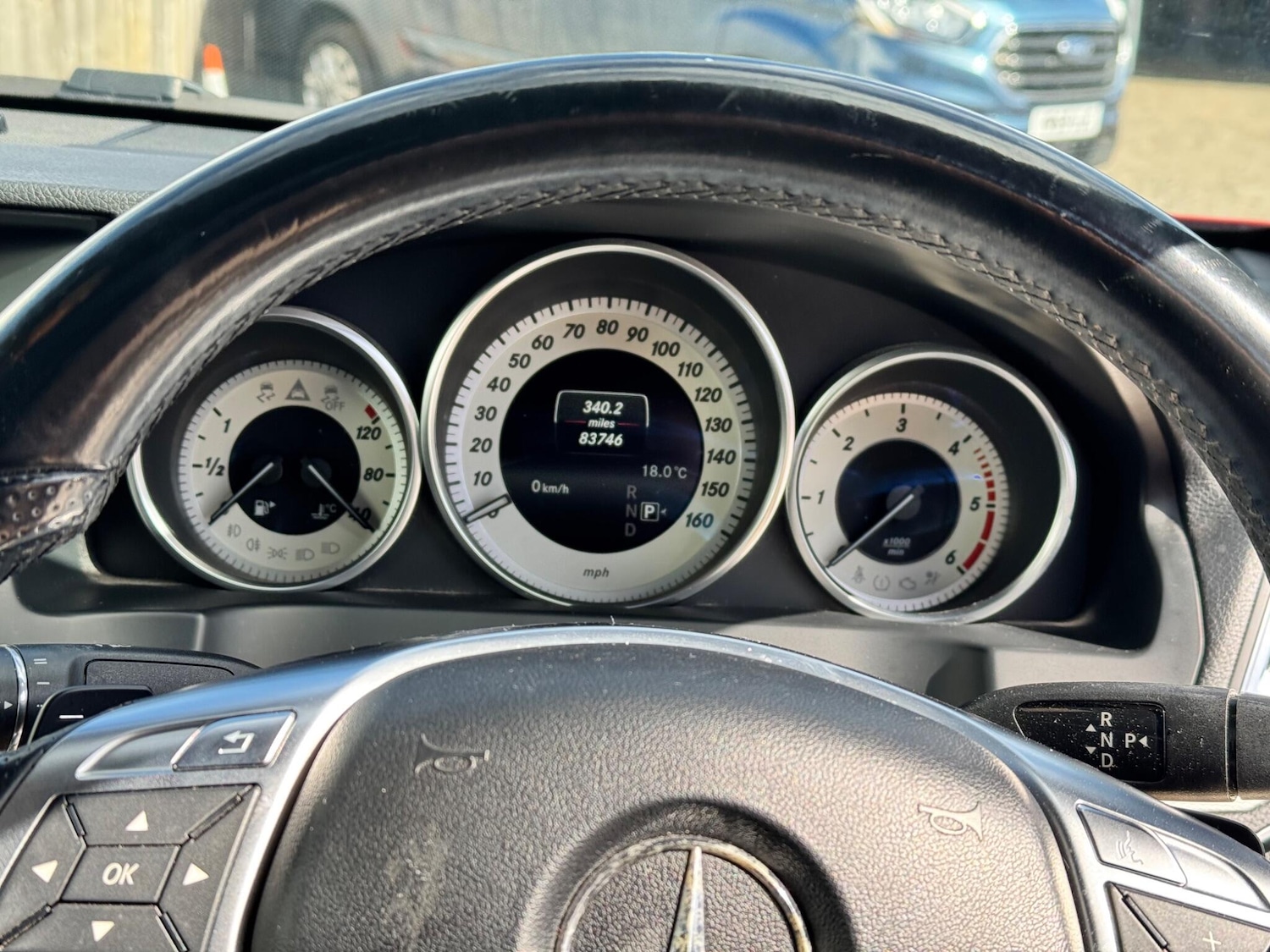 Used Mercedes-Benz E Class 2014 for sale - 75915860: Photo 24